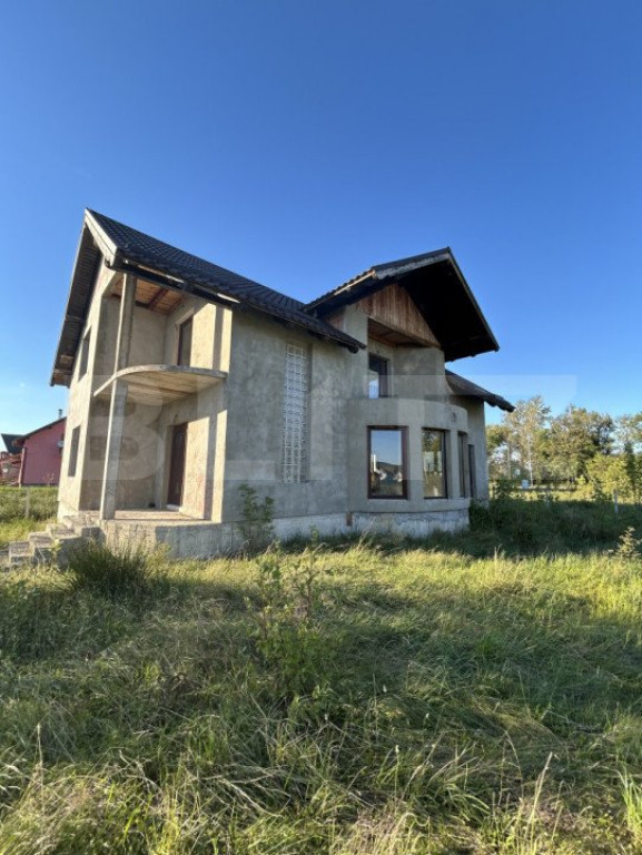 Casa individuala 230 Mp, zona Baile Figa Beclean