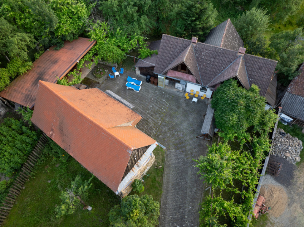 FANTANELE, VILA+MUZEU, LOT 1069MP!