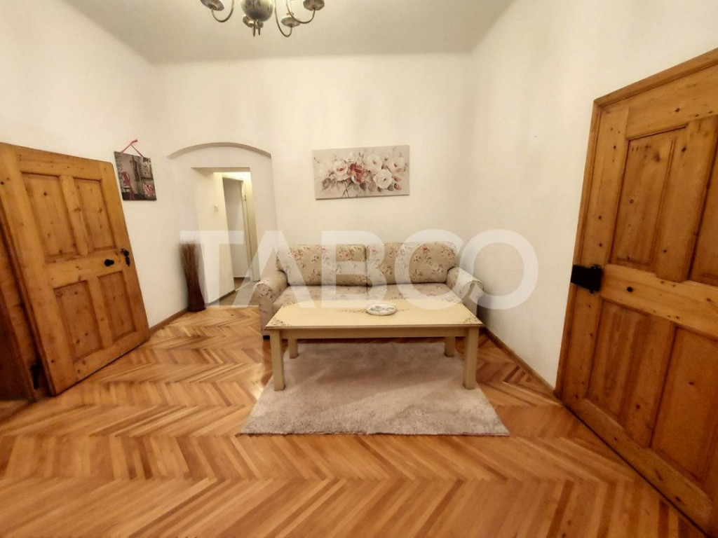 Apartament de vanzare la casa 2 camere 56 mpu Centrul Istori