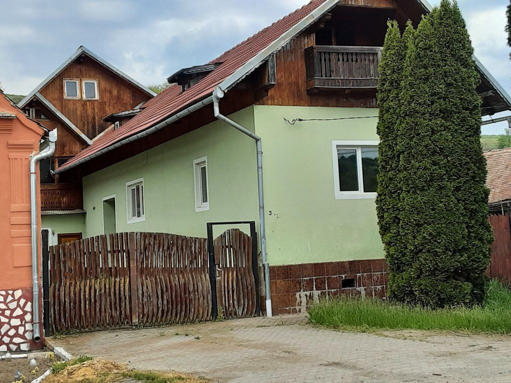 ID 6788: Casă cu 5 camere - Viisoara - termen 07.05