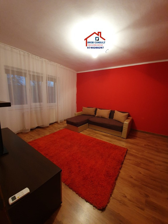 Ultracentral, 2 camere decomandate , cod CE 99