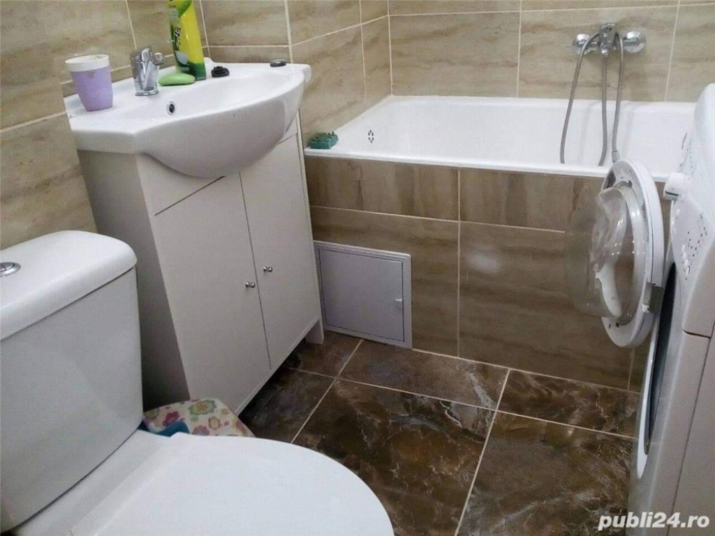 Garsoniera zona Torontalului