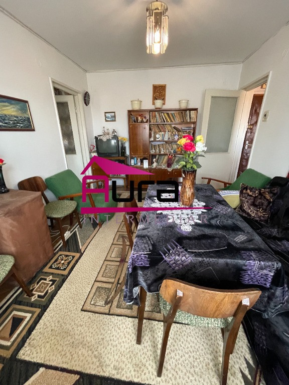 Apartament 3 camere zona Marinaru