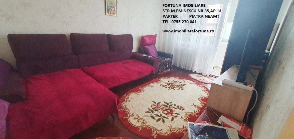 Apartament 4 camere decomandate, zona Petrodava