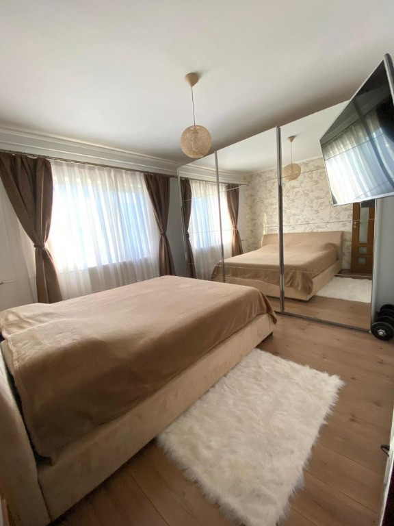 2 camere decomandat zona Soarelui