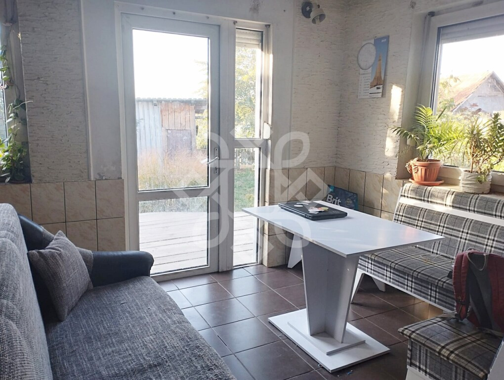 Casa cu 500mp teren de in Saldabagiu de Munte