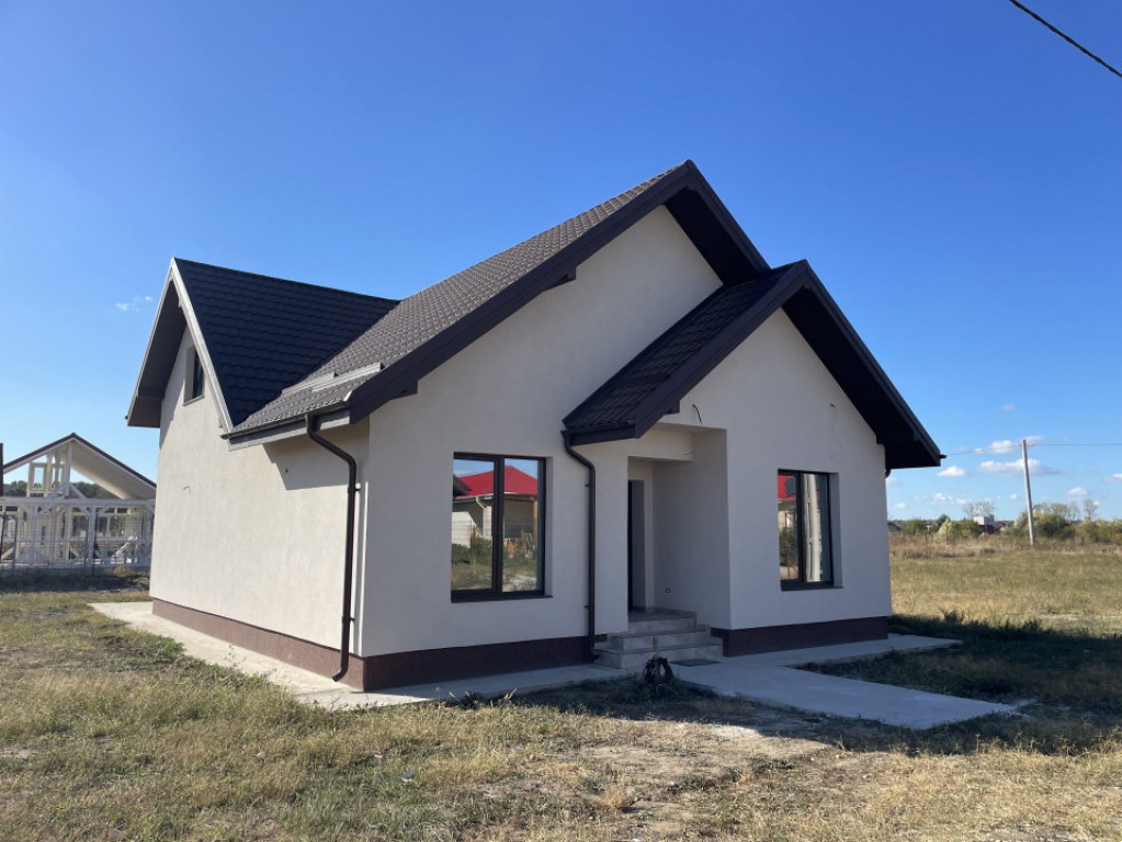 Domnesti, proiect nou langa pădure, case individuale,P+M, t