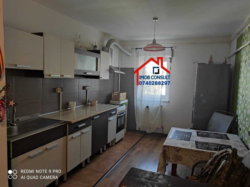 Super spatios, 4 camere decomandate / Cod CE 930