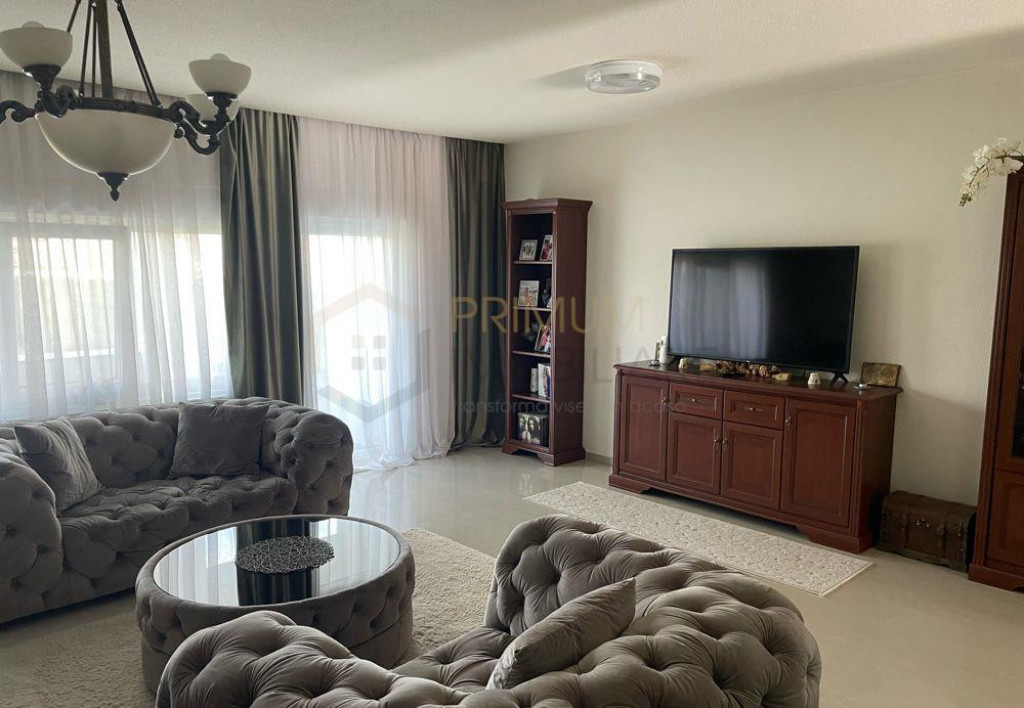 Lipovei- duplex deosebit, 3 dormitoare, zona excelenta, mobi