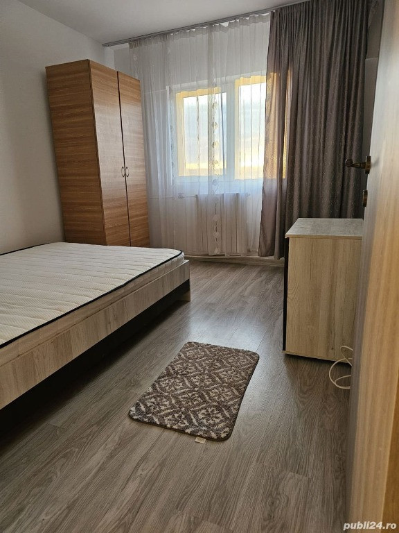 Garsoniera in zona Dambul Rotund pe strada Spinoasa