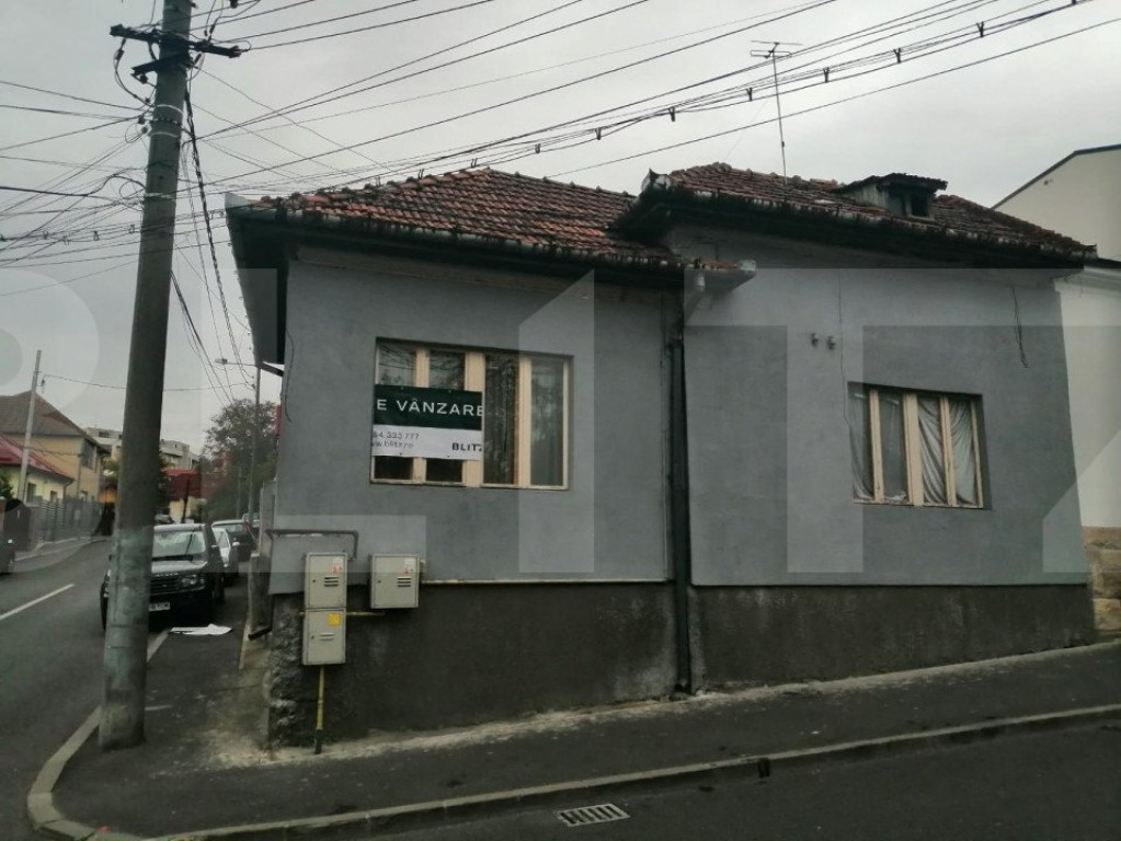 Casa 7 apartamente, 180 mp, teren 330mp Pretabil Booking, Ai