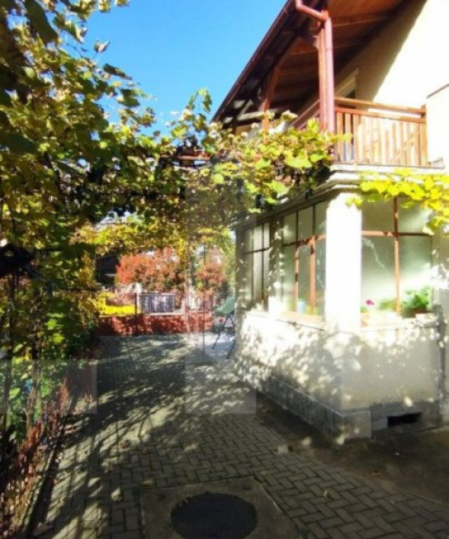 Casa tip duplex, 126 mp utili, 479 mp curte, cartier Andrei