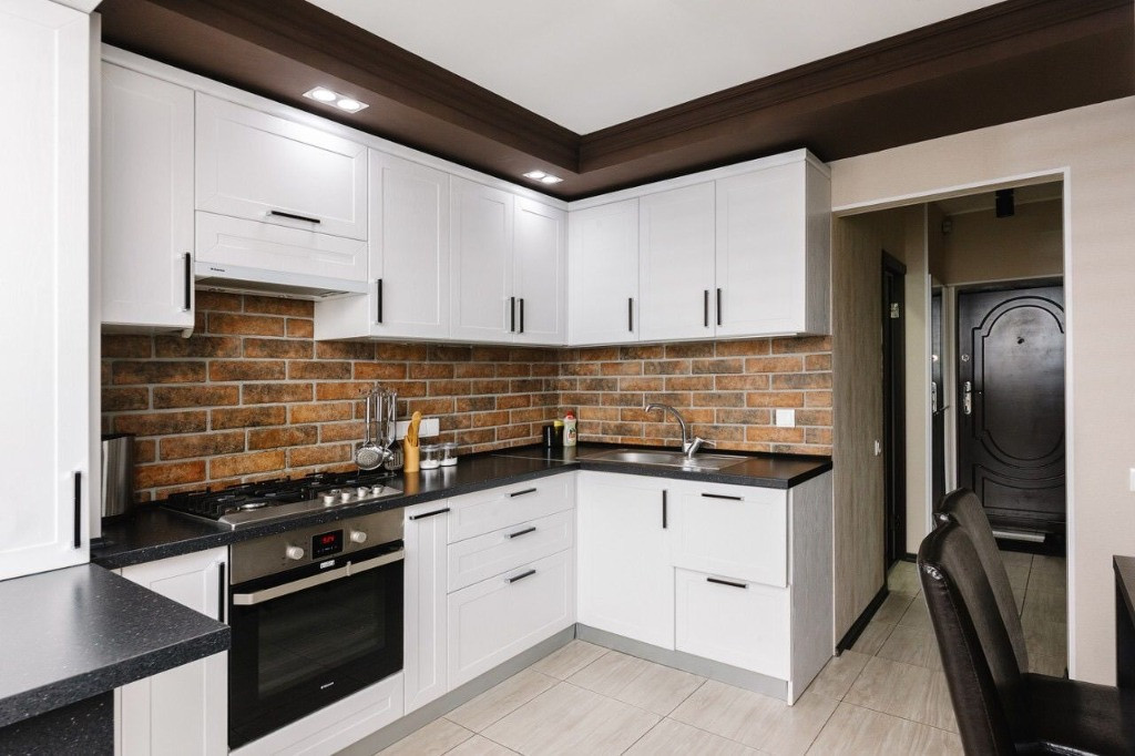 Inchiriez apartament cu 3 camere in cartierul Grigorescu