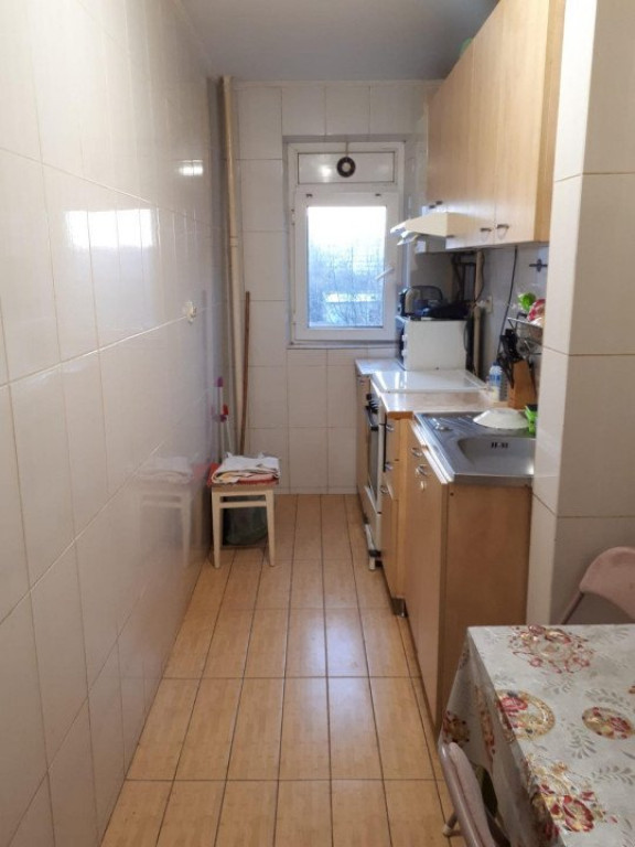 Apartament cu 3 camere, 49 mp, zona Pantelimon, Spital Sf. P
