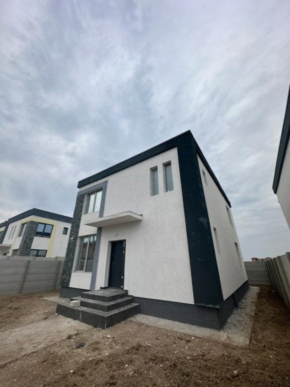 Duplex cu 3 dormitoare, terasa, Pantelimon