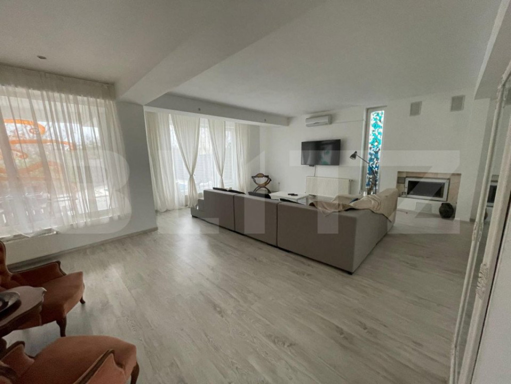 Apartament 3 camere 160mp+curte 300mp, AC, centrala termica,
