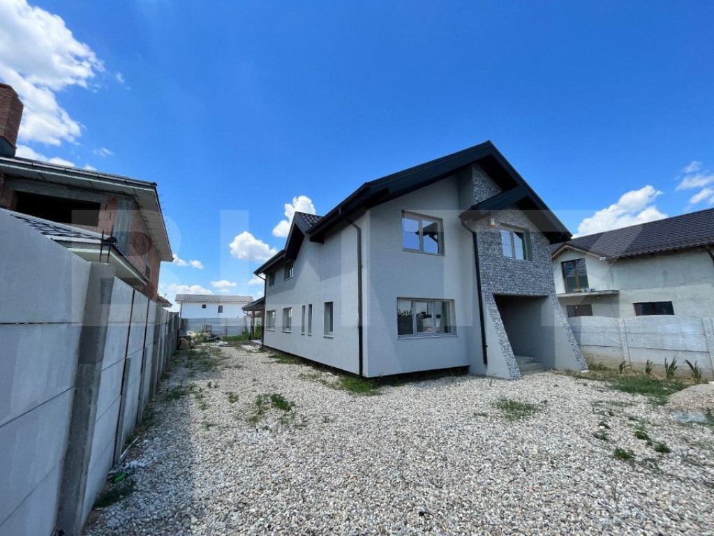 Casă la cheie P + M de 207 mpu, teren 550 mp, zona Albești