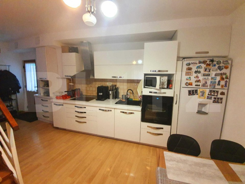 Casa la curte comuna 103 mp, teren 274 mp, zona Balcescu!