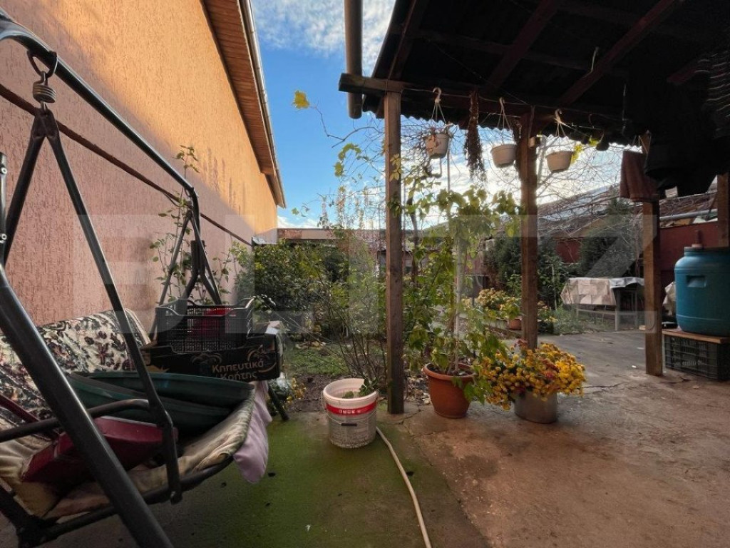 Casa P+M, teren 279 mp, Brestei