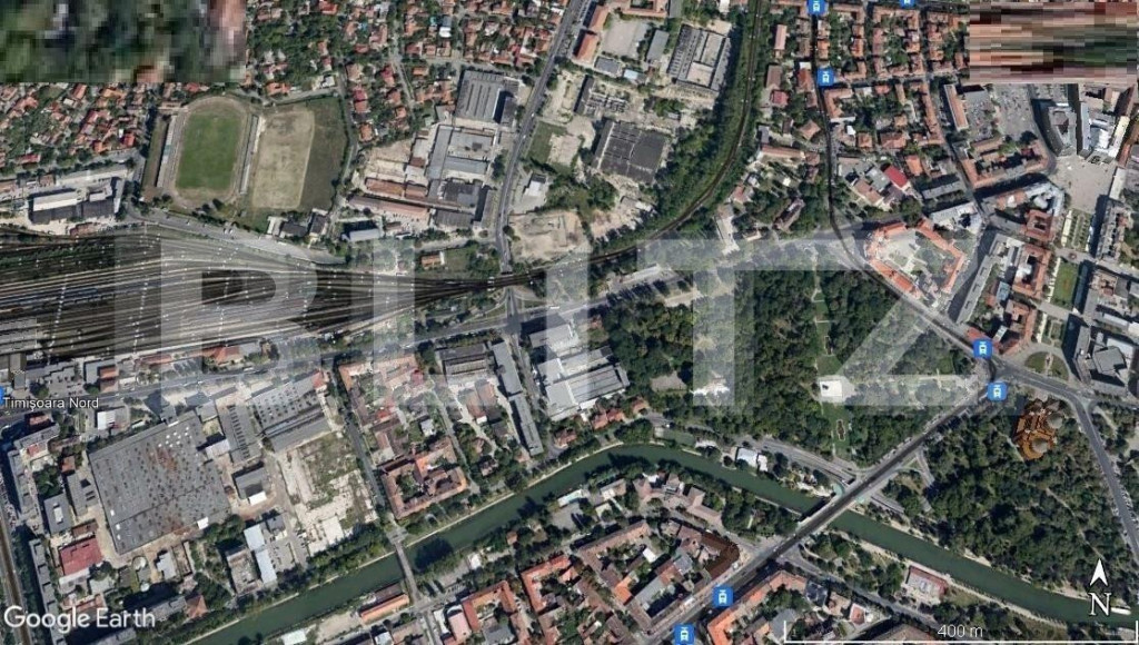 Clădire istorică cu suprafață utilă de 1500 mp și tere