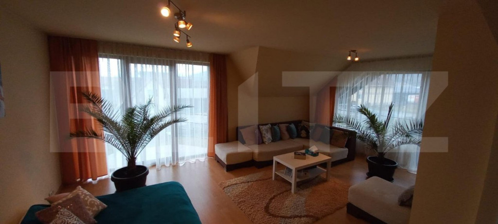 Vila 311 mp, teren 2200mp, mobilata, D+P+M, Viisoara