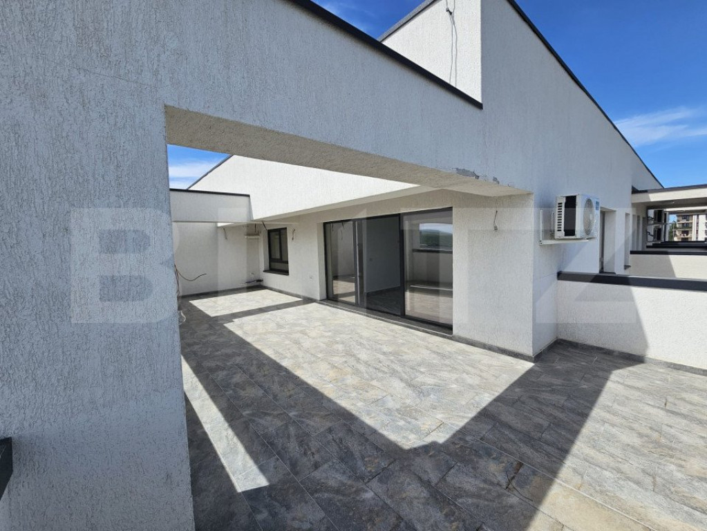 Penthouse, 140MP, zona Valea Lupului