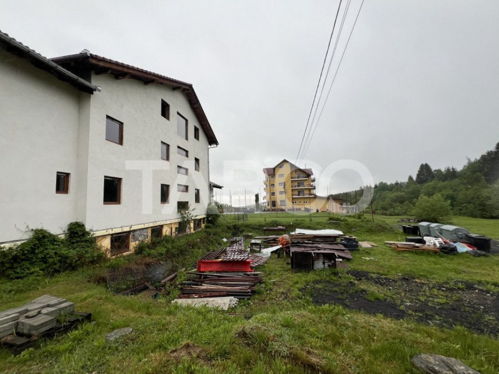 Pensiune 480 mp de vanzare Statiune Climaterica Sambata de S