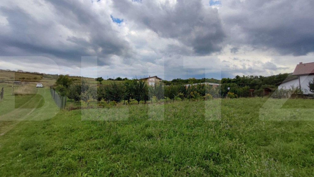 Teren intravilan, 619 mp, front de 18, Borhanci