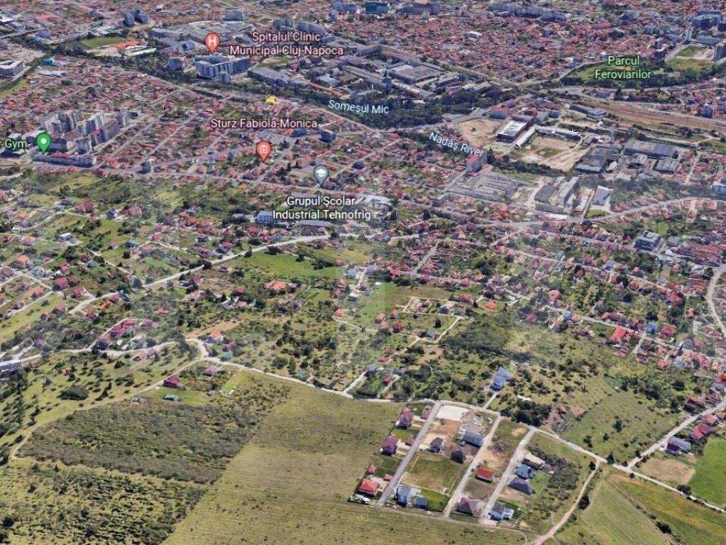 Oportunitate! Teren intravilan - ULiu, 2200 mp, zona strazii