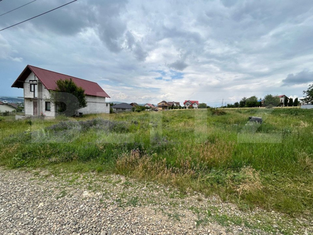 Parcele de 642 mp ,intravilane, zona rezidentiala Burdujeni