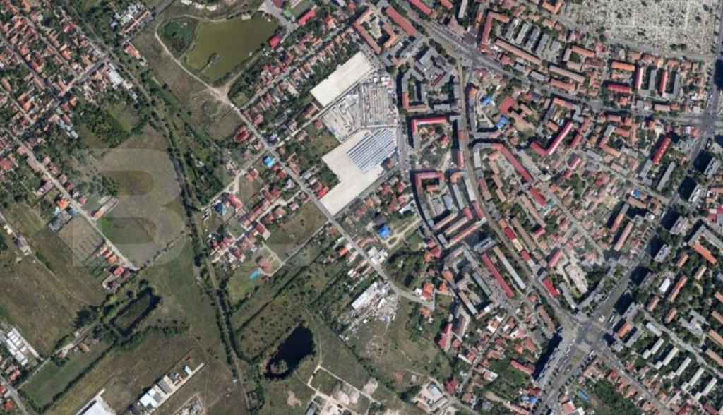 Teren cu suprafață totală de 11636 mp în zona Shopping C