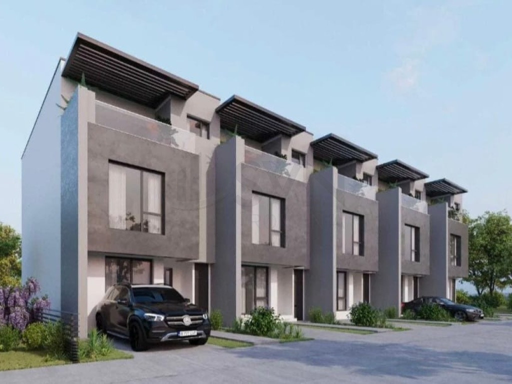 Vila de 4 camere dressing si baie proprie Pipera