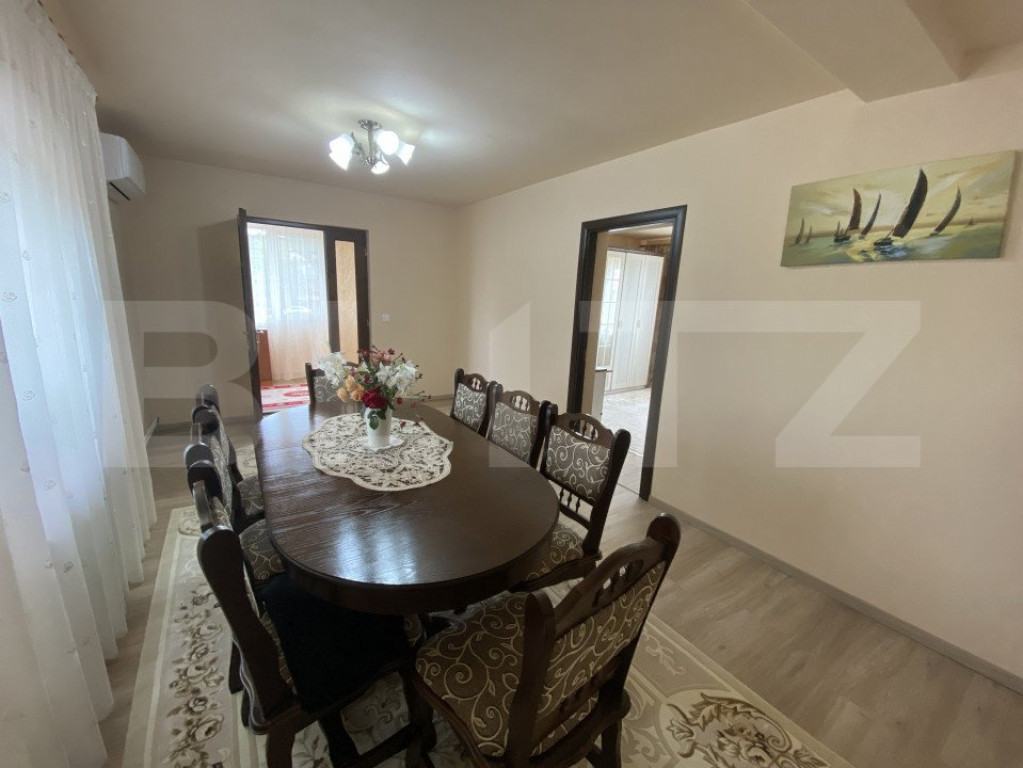 Casa de vanzare, spatiu comercial in suprafata 220 mp, in l