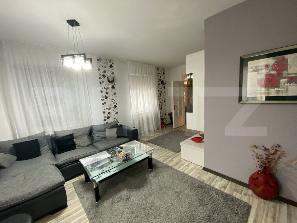 Casă familială, de vanzare, cu 3 camere, 120 mp, zona la p