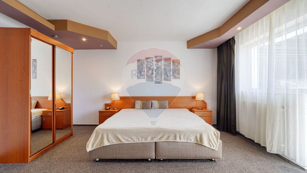 Proprietate cu destinație de PENSIUNE situată la DN1 - ...