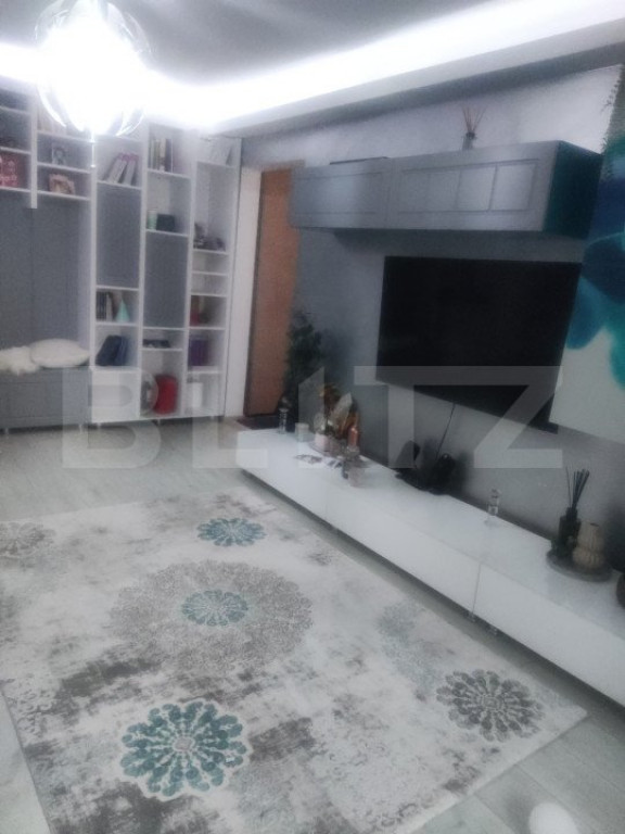 Apartament 3 camere, etaj 1/4, mobilat si utilat, zona Zarne
