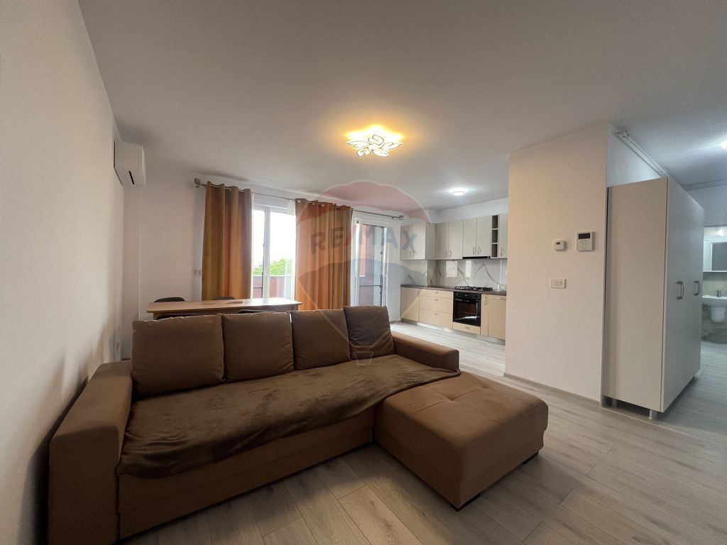Apartament nou cu două camere de închiriat în zona Ara...