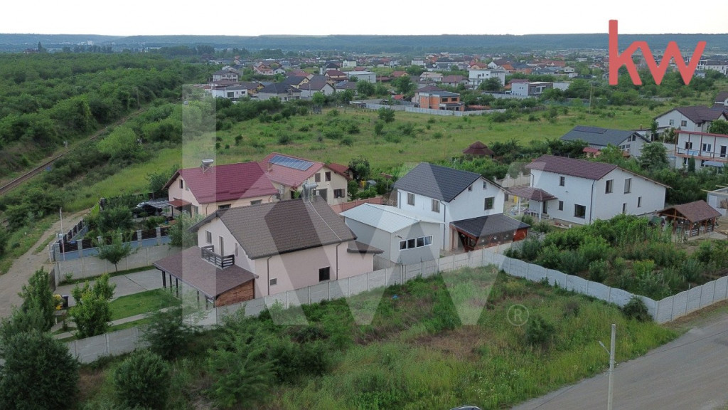 Teren intravilan Valea Fetii - 980 mp, deschidere generoasa