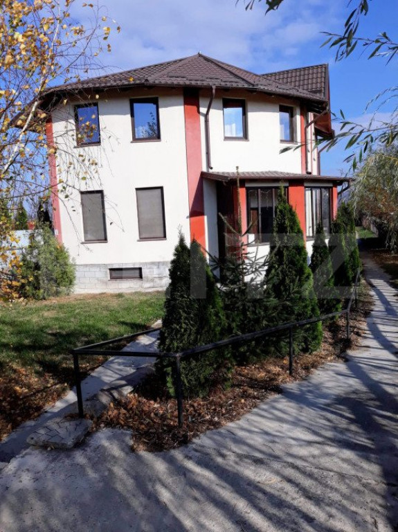 Oportunitate Vila Cleja la E 85 si 20 km de Bacau