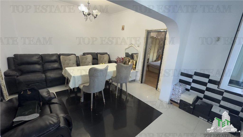 Vila cu 5 camere, 3 bai si toate utilitatile, in zona Margea