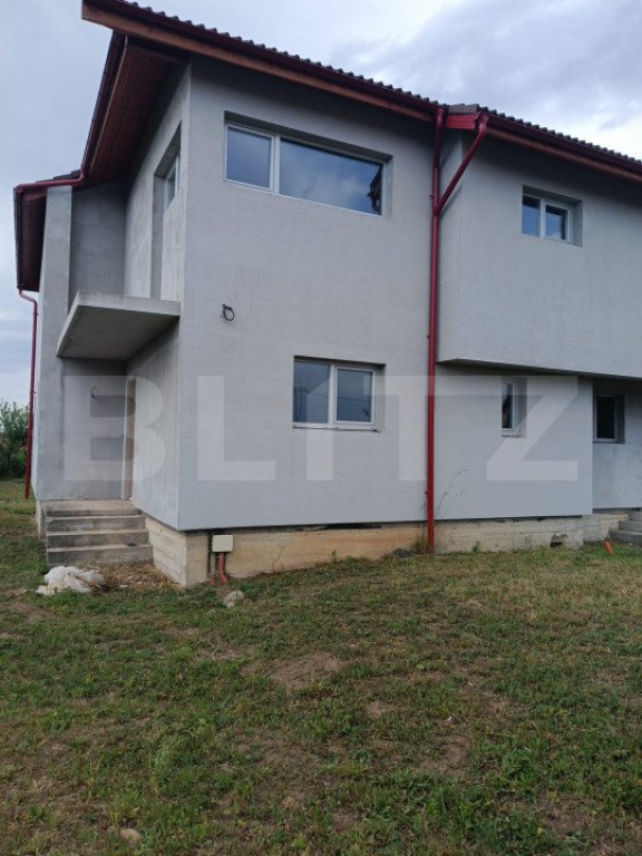 Duplex de vanzare, 117 mp utili, 325 mp teren, Dumbravita