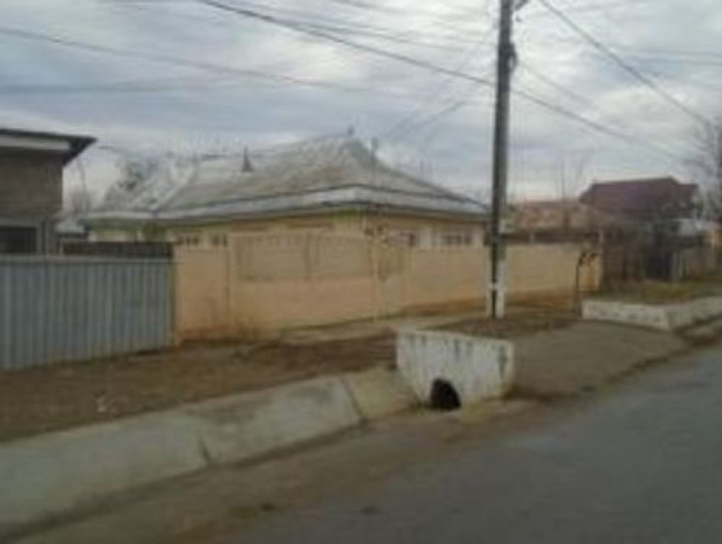 Cota 1/4 casa si teren Ivesti, jud. Galati - ID R2070469