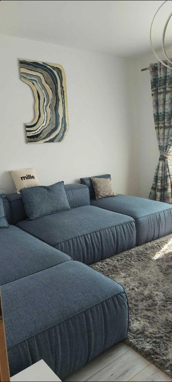 Garsoniera decomandata - zona Tractorul