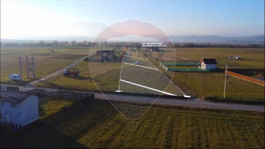 Teren Rasnov -Glajerie, 1080mp, PUZ case de vacanta, lang...