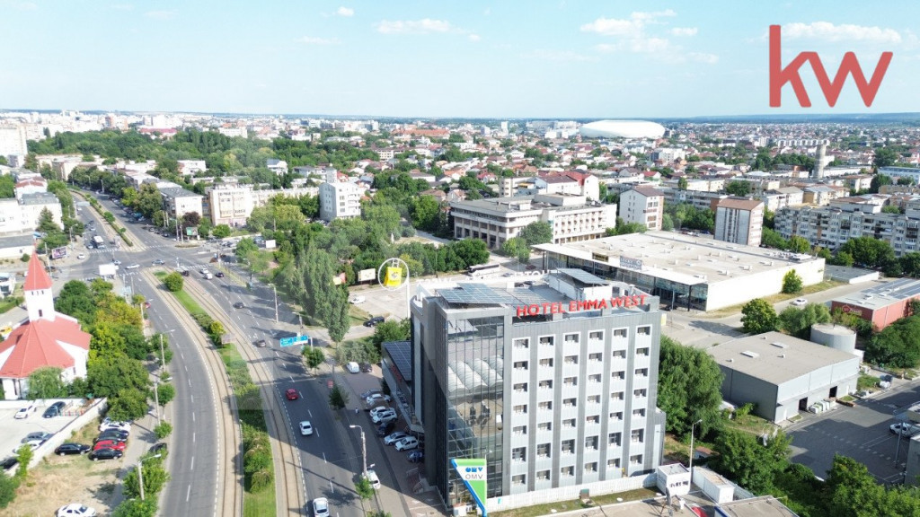 Hotel de 4 stele, restaurant, sala de evenimente - oportunit