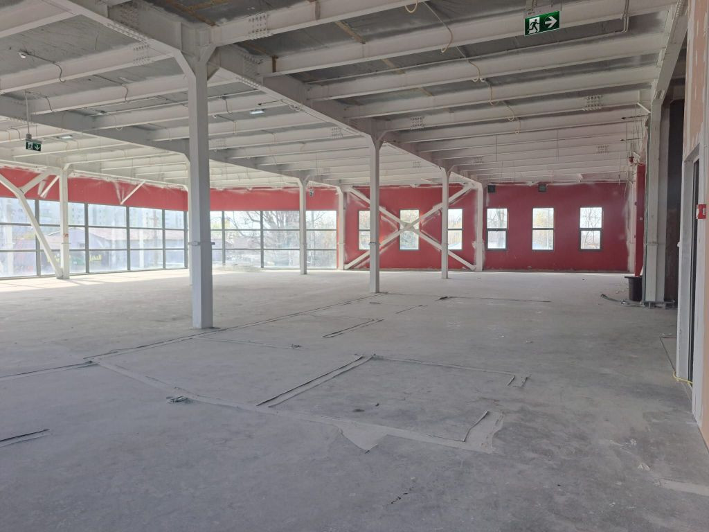 Colentina spatiu stradal 600mp