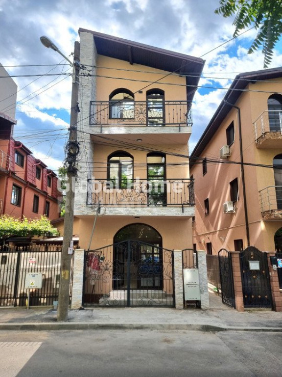 Vila 210MP | P+2 |Curte 45MP|Dristor-Vitan Mall | Imobil 202