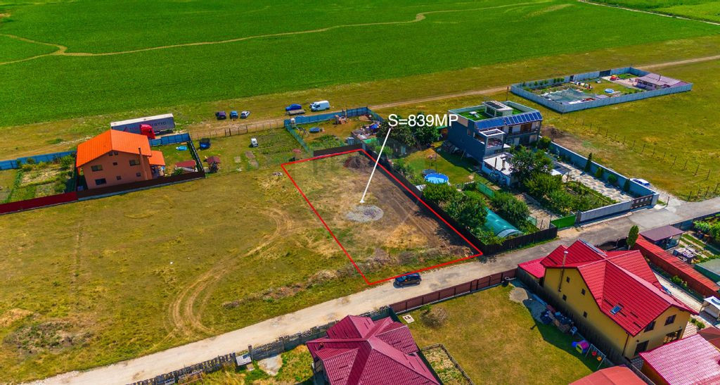 TEREN 839mp/ Vânzare/ Sanpetru / Strada Ciceu