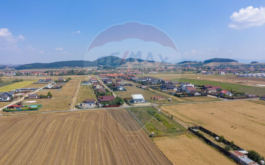 Teren 10,700mp Sanpetru / Strada George Cosbuc