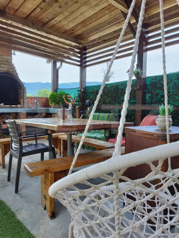 Casă Duplex de Vis – Ideală pentru Business sau Vacanța